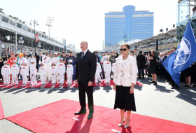  Prezident xanımı ilə “Formula 1” yarışlarını izləyib  - FOTOLAR    