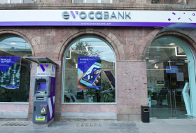 İrəvanda “Evocabank”ın rəsmisini döydülər