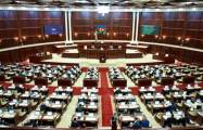   Deputatlar Milli Məclisin buraxılmasını xahiş etdi 
   