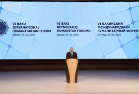 Prezident və birinci xanım Humanitar Forumda -  Yenilənib  