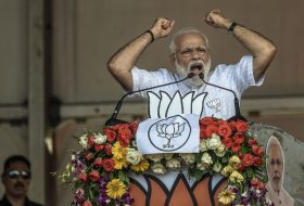    Narendra Modi üçüncü dəfə Hindistanın Baş naziri olub  
   