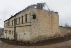   Şuşadakı tarixi xəstəxana binası bərpa olunur     
  
