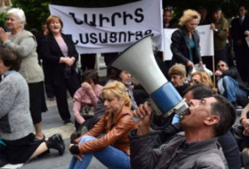 İrəvanda etirazçılar Sarkisyana ultimatum verdi
