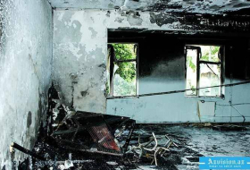 54 yaşlı kişi evdə yanaraq ölüb