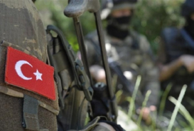 Türkiyə hərbçilərinə hücum edildi -  Ölən və yaralı var  