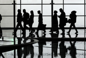    9 azərbaycanlı Hollandiyadan deportasiya olundu   