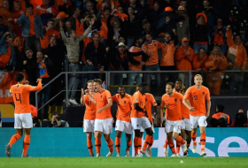      Millətlər Liqası:    Hollandiya finala çıxdı   