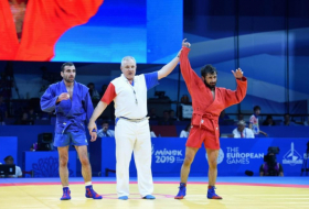 Azərbaycan samboçuları Minskdə iki medal qazanıb