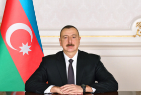    Prezident Azərbaycan neftçilərini təbrik etdi   