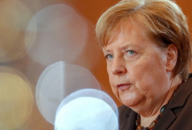 Merkelin ikinci koronavirus testi də mənfi çıxdı