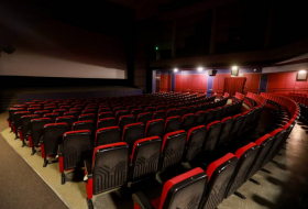 Rusiya kinoteatrları bir həftədə 54 milyon qazandı
