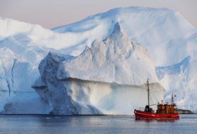 Antarktidada buzlaqlar görünməmiş miqdarda azalıb