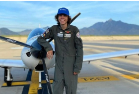    Dünya    16 yaşlı    rekordçu-pilotdan danışır   