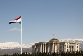 Tacikistan Moskva terrorundan sonra əmək miqrantları ilə işi gücləndirib  
