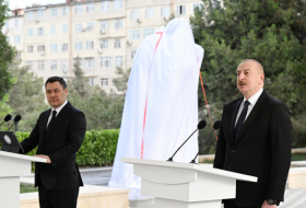    Prezidentlər Çingiz Aytmatovun abidəsinin açılış mərasimində iştirak edirlər   