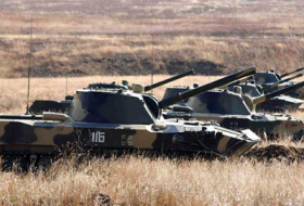 Rusiya Ermənistandakı hərbi bazasını gücləndirir