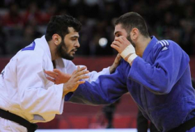 Elmar Qasımov gümüş medal qazandı