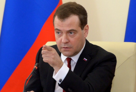 Medvedev: “Ermənistandakı vəziyyəti diqqətlə izləyirik”